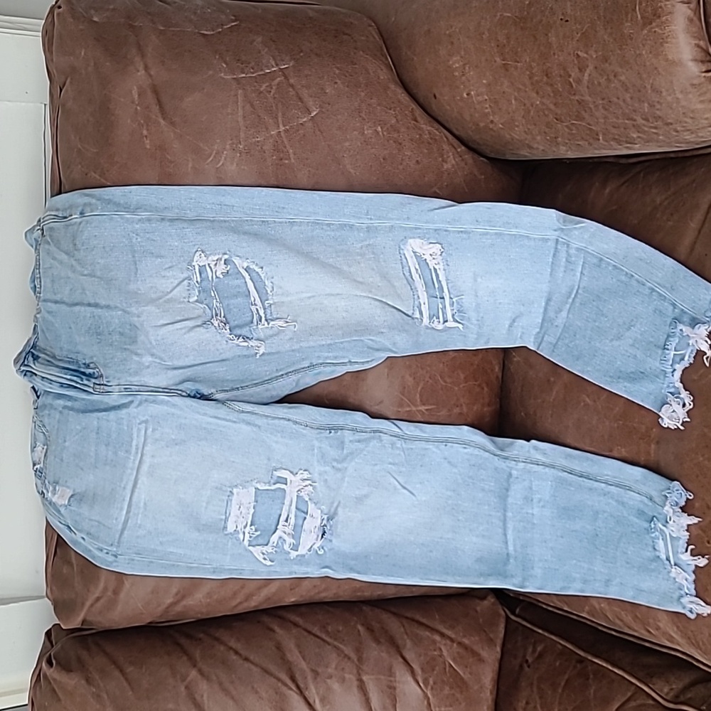 American Eagle Curvy Mom Jean